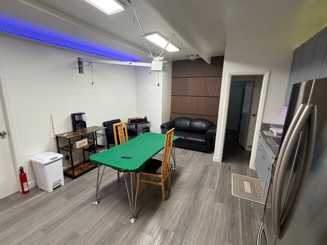 Photo - 4123 Keystone Ave