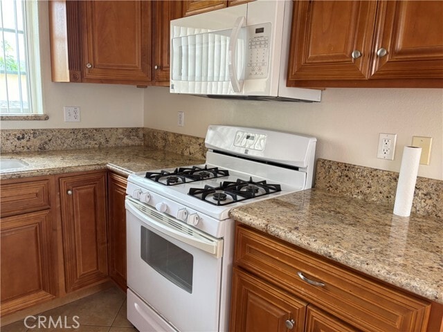Photo - 1343 W 164th St