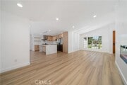 Photo - 22928 Leadwell St