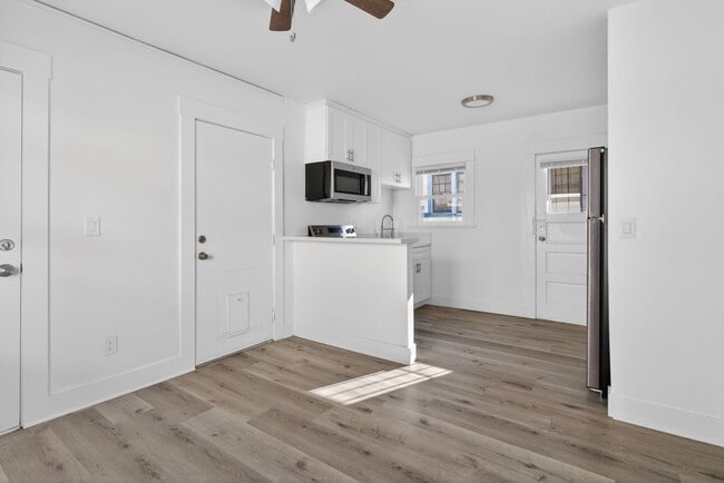 Photo - 525 Chestnut Ave Unit 527-01