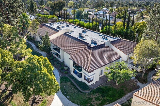 Photo - 17617 Pomerado Rd Unit 215