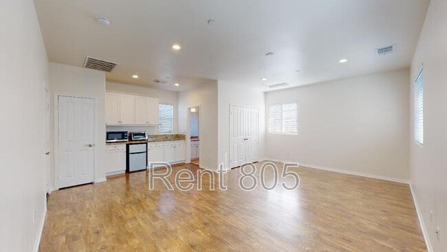 Photo - 561 Nile River Dr