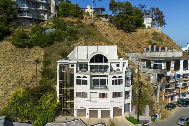 Photo - 8435 Franklin Ave