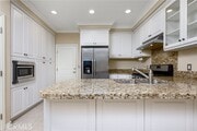 Photo - 100 Kempton