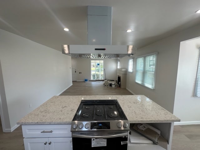 Photo - 311 W Newmark Ave