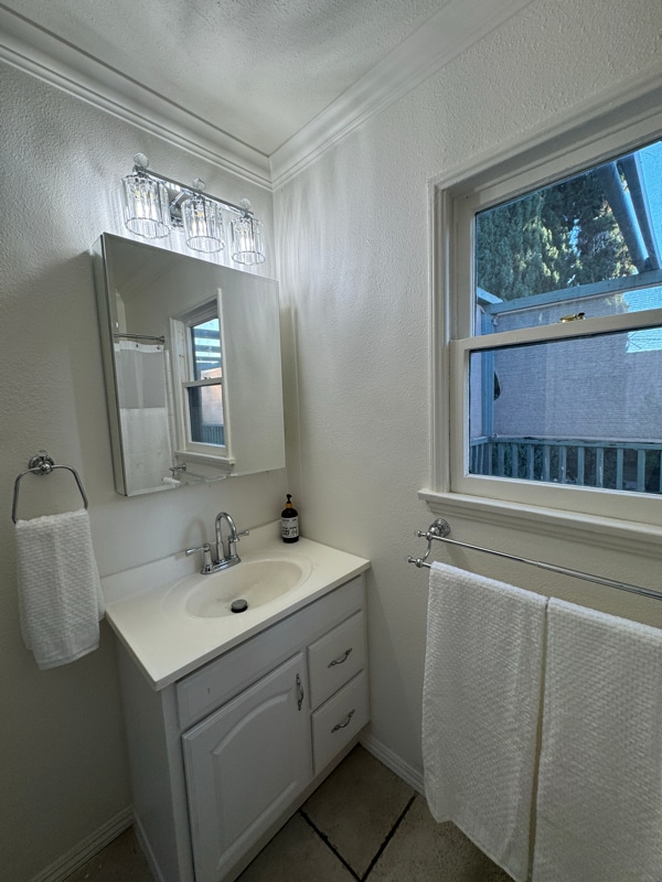 Photo - 1706 W Commonwealth Ave Unit 1706