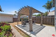 Backyard w/Patio - 672 E 119th St House