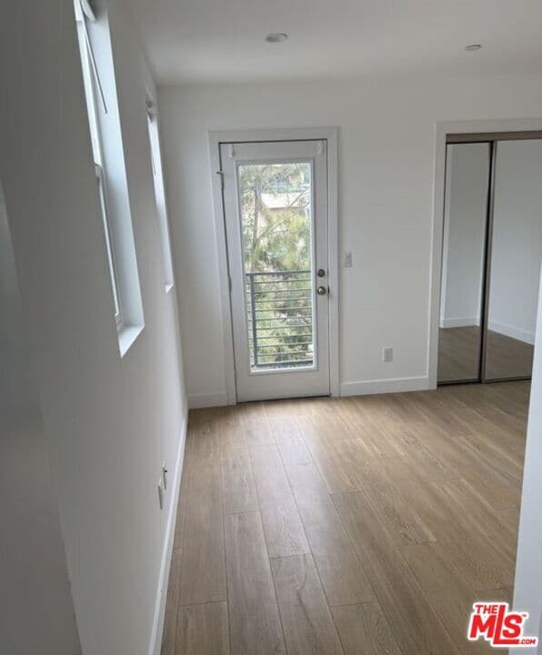 Photo - 227 S Park View St
