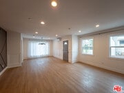 Photo - 94 S Vinedo Ave