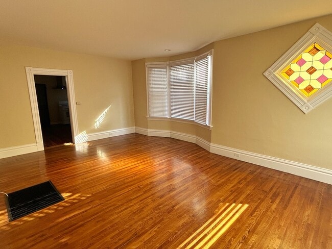 Photo - SPACIOUS 2 BD 1 BA W/ ASSIGNED GARAGE & STORAGE | UTILITIES INCLUDED Unit 826