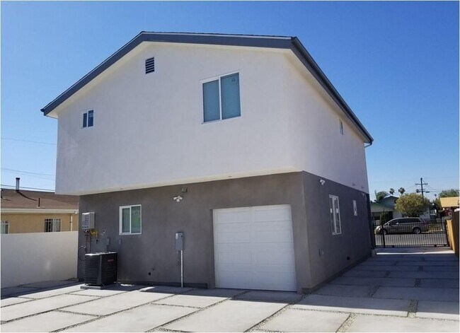 Photo - 718 W 85th St Unit 85TH(720 F)