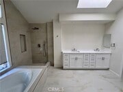 Photo - 26601 White Oaks Dr