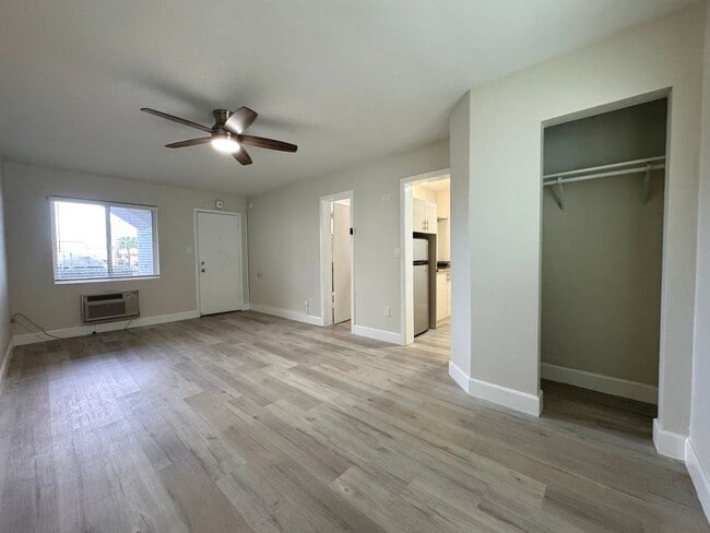 Photo - La Jolla Studio Apartment Available Near the Beach! Unit 1141 Silverado St #114