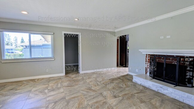 Photo - 15068 Mountain Spring St