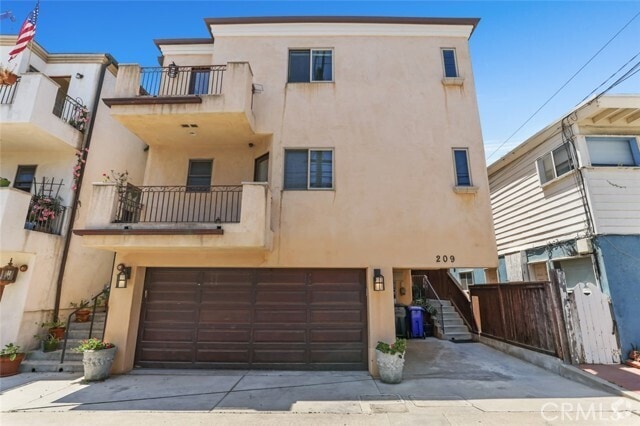 Building Photo - 209 Crest Dr Rental