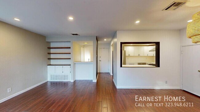 Photo - 7231 Balboa Blvd Unit A