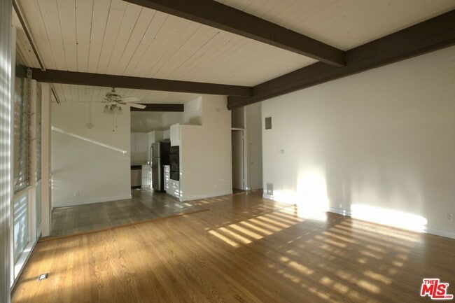Photo - 11133 Rose Ave Unit 12