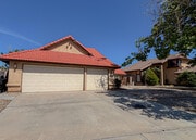 Photo - 39360 Longhorn Ct House
