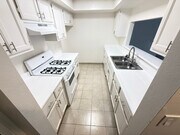 Photo - 15020 Burbank Blvd Apartment