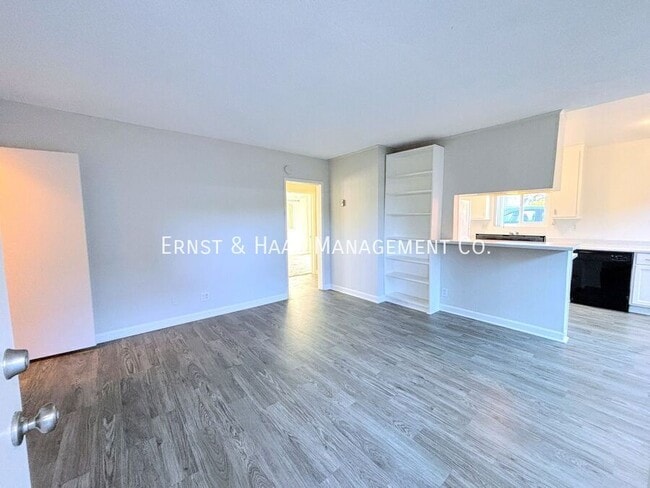 Photo - 3211 E Wilton St Unit 02