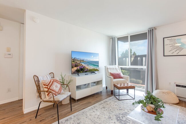 Photo - 3050 Rue D’Orleans Unit 276