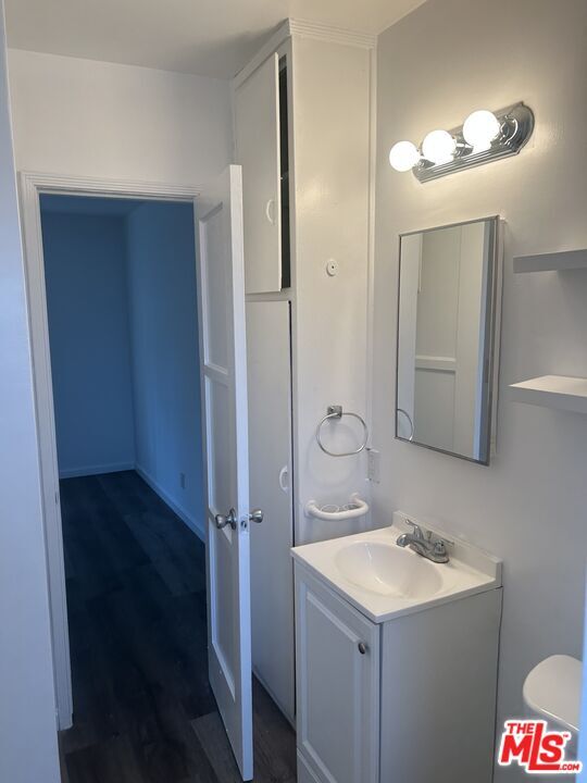 Photo - 2439 Oak St Unit H