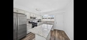 Photo - 637 W Fernfield Dr