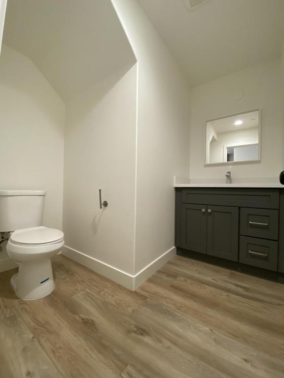 Photo - 12962 Main St