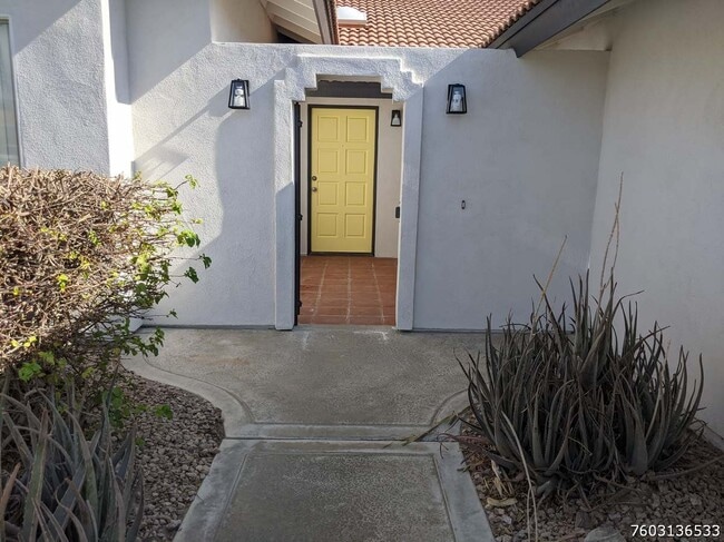 Building Photo - 68845 Tachevah Unit #1