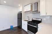 Photo - 14235 Vanowen St Unit 19