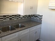 Photo - 3814 Country Club Dr Unit 1 Bed