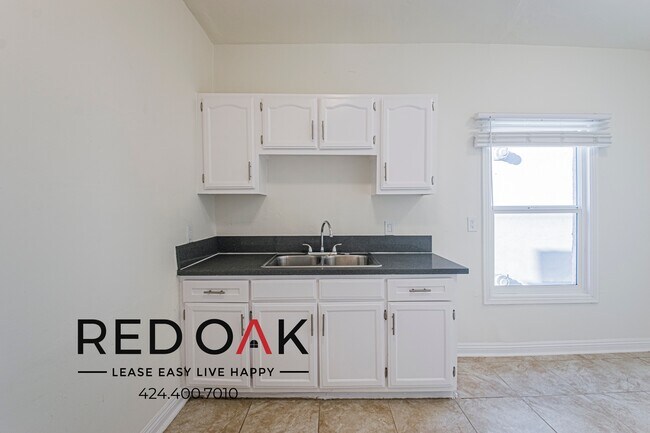 Photo - 921 S Bonnie Brae St Unit 38