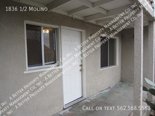 Photo - 1836 1/2 Molino-