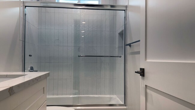 Photo - 5229 Virginia Ave Unit 5229