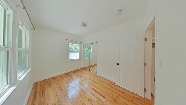 Bedroom - 3820 Homer St Unit 3820
