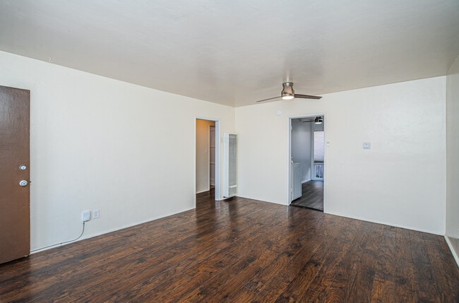 Photo - 4821 Jumano Ave