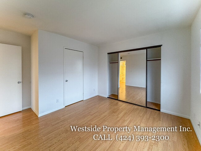 Photo - 2488-2490 Purdue Avenue