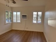 Photo - 1031 E Glenoaks Blvd Unit 1031