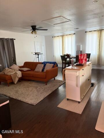 Photo - 40608 13th St W