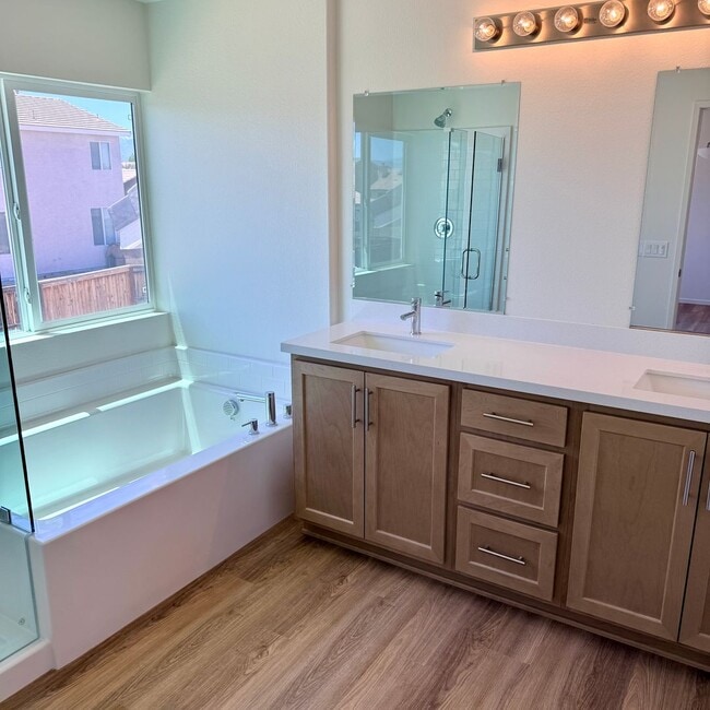 Photo - NEW NEW NEW ADELANTO HOME / 1/2 OFF FIRST MONTH'S RENT