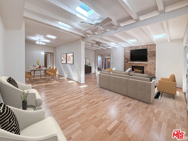 Photo - 2123 Sycamore Canyon Rd