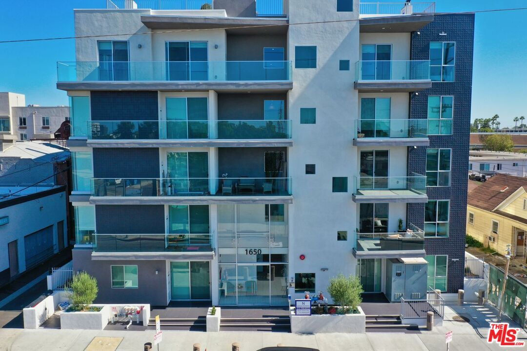 Photo - 1650 Sawtelle Blvd Unit 306