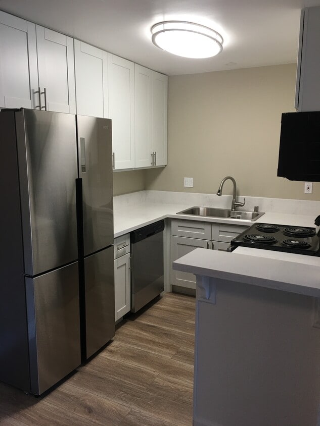 Floor Plan - 1BR
