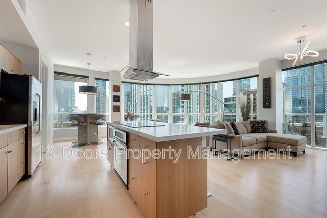 Photo - 350 W Ash St Condo Unit 608 - 608