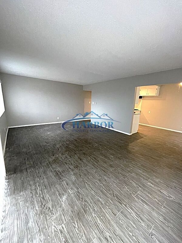 Photo - 822 S Leland St Unit 2