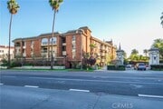 Photo - 4444 Wilshire Blvd Condo Unit 204