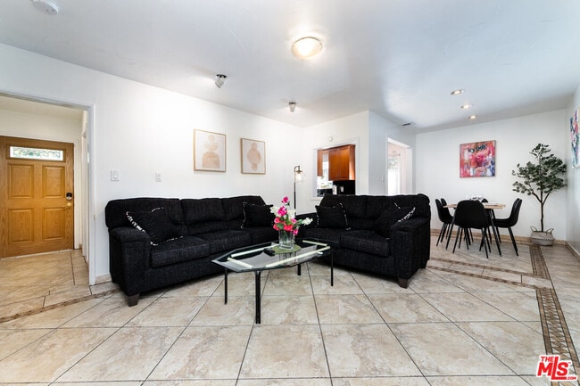 Photo - 2511 Butler Ave