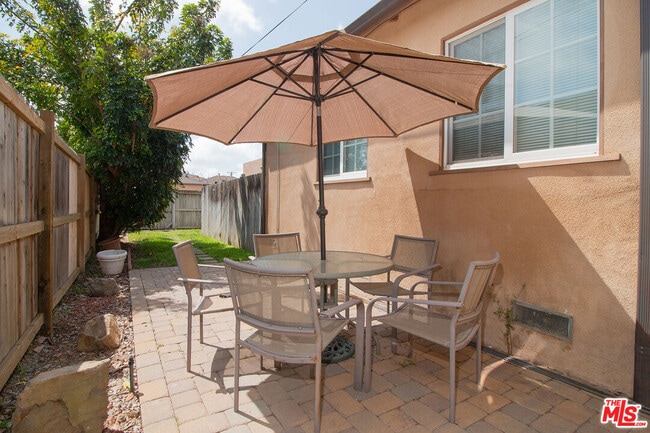 Photo - 5107 Overland Ave