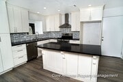 Photo - 17926 Ludlow St
