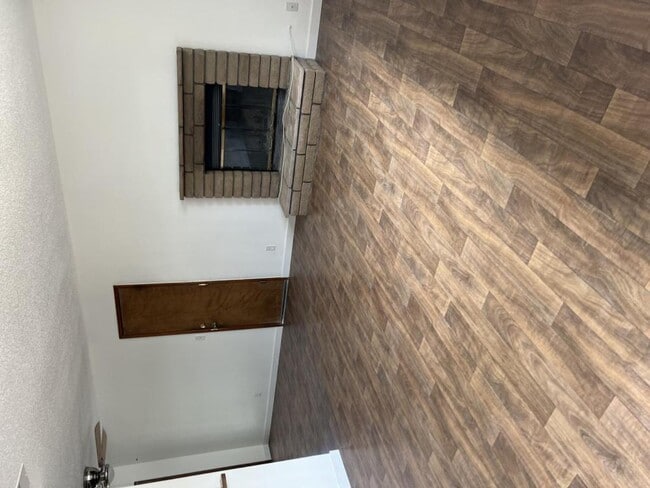 Photo - 40323 162nd St E